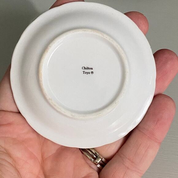 Barbie Mini Tea Cup And Saucer - Doll Toy or Trinket holder - Picture 3 of 6